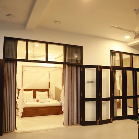 Gold Bubble Hotel Ahangama Exterior photo